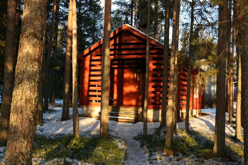 Отель Lohijaerven Eraekeskus Lohijarvi Экстерьер фото